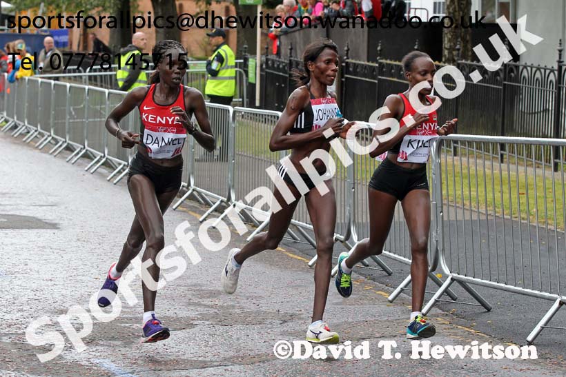 The leaders Flomena Cheyech Daniel (Kenya), Helalia Luleiko Johanner (Namibia) and Caroline Kilel (Kenya) in the womens Commonwealth Games Marathon, Glasgow. Photo: David T. Hewitson/Sports for All Pics